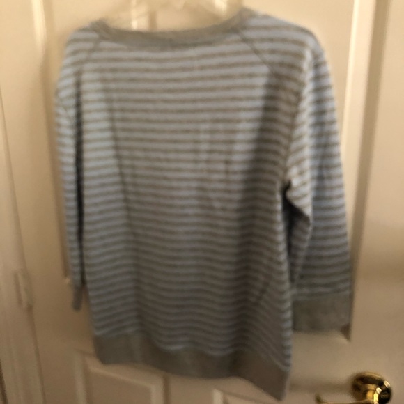 Top - Picture 4 of 4